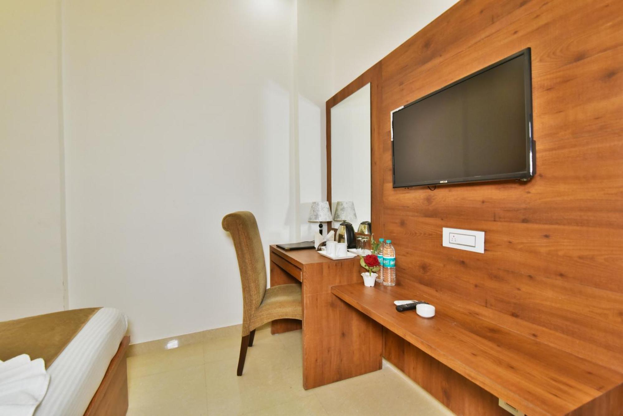 אמריצר Hk Backpackers-Luxury Rooms & Dormitory מראה חיצוני תמונה