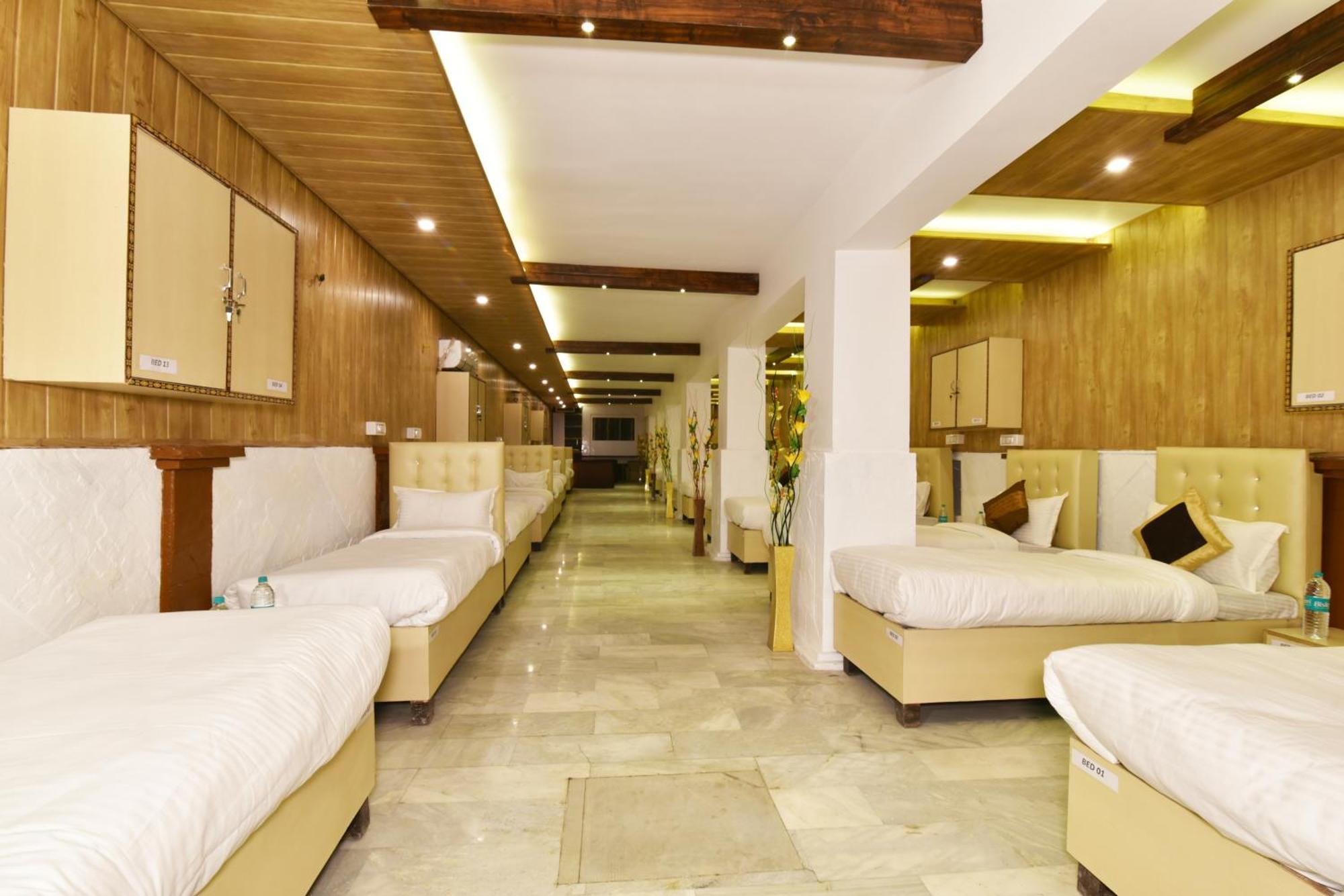 אמריצר Hk Backpackers-Luxury Rooms & Dormitory מראה חיצוני תמונה